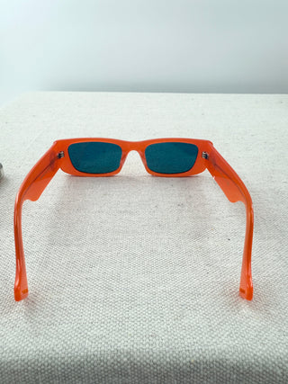 Gucci GG 0516 sunglasses