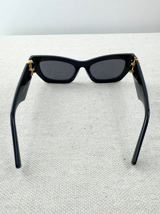 Miu Mu SMU 09 VS sunglasses