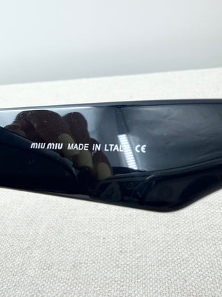 Miu Mu SMU 09 VS sunglasses