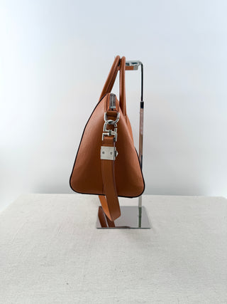 Givenchy small leather antigona bag