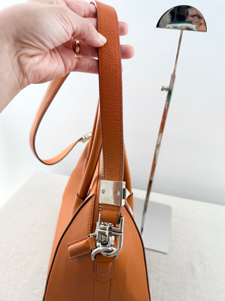 Givenchy small leather antigona bag