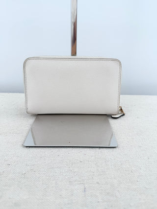 Coach medium size leather wallet