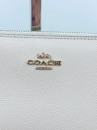 Coach medium size leather wallet