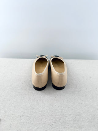 Chanel leather ballet 2 tone flats, 38