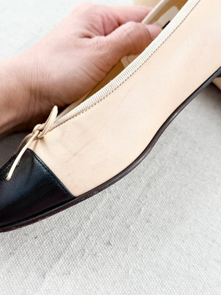 Chanel leather ballet 2 tone flats, 38