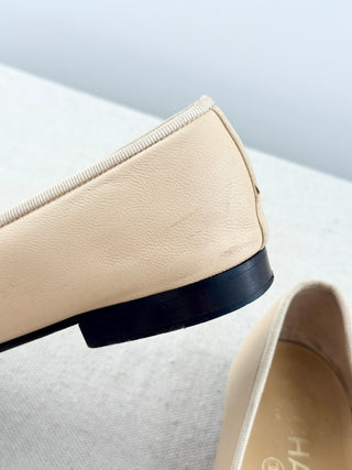 Chanel leather ballet 2 tone flats, 38