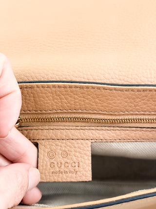 Gucci interlocking soho medium leather bag withn chain strap