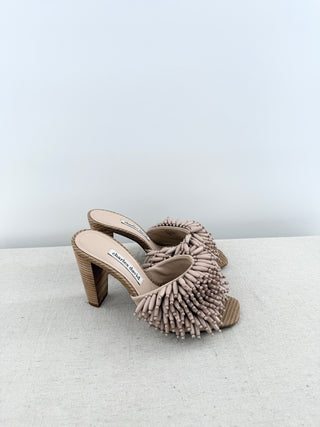 charles david Beige heels, with beaded details, 8