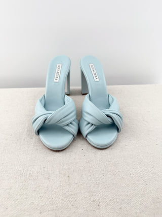 Aquazzura leather block heel olie knotted slide sandals, 40