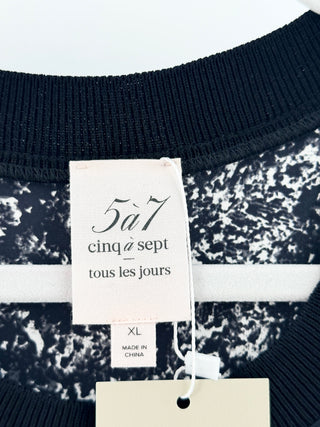 Cinq a sept sleeveless pattern top, XL