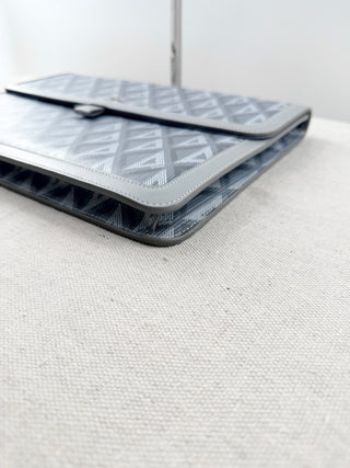 Dior hit the road A4 pouch