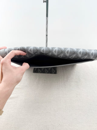 Dior hit the road A4 pouch