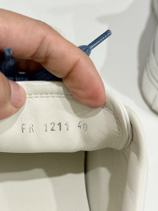 Givenchy low top leather sneakers, 40