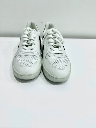 Veja V-10 CWL Vegan Low Top Casual Sneakers Shoes White Black Men's Size US 8