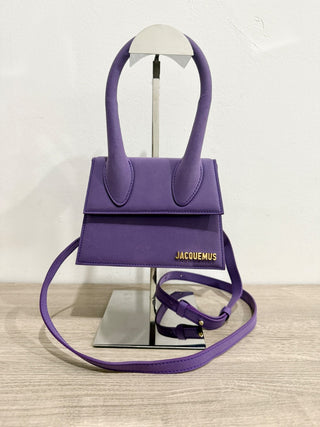 Jacquemus medium chiquito in matte leather, medium