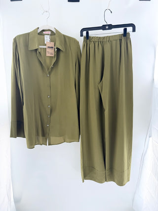Mimi collection lightweight set featuring button-down blouse with crystal-style buttons and matching wide-leg trousers, S