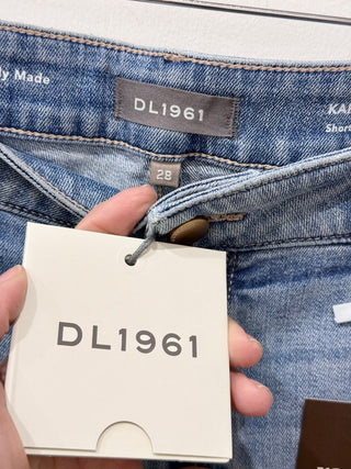 DL 1961 karlie boyfriend denim shorts, 28