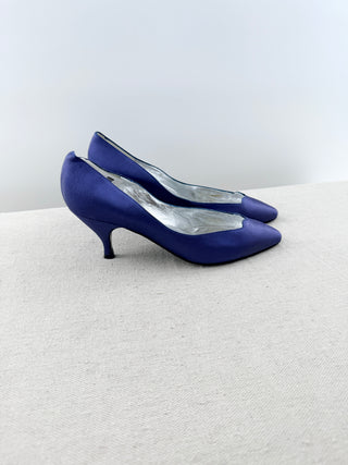 Helene Arpels satin low heel pumps, 38.5