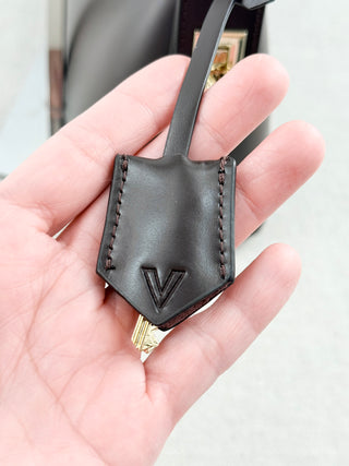 Verafied leather hobo bag medium