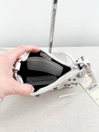 Balenciaga le cagole XS leather bag
