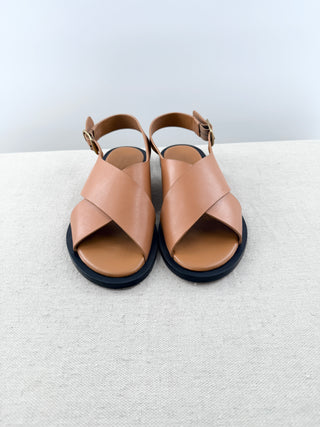 Everlane flat leather sandals, 7