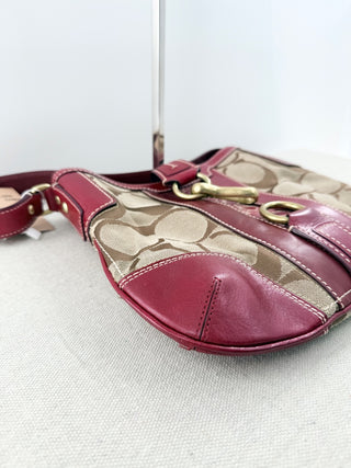 Coach hamptons signature shoulder bag leather and monogram canvas