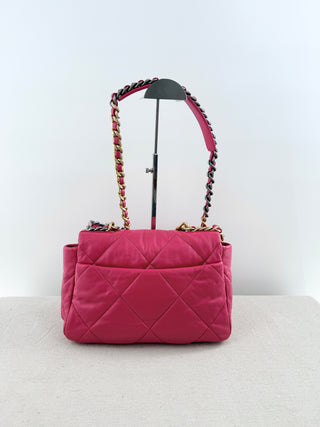 Chanel 19 quilted large bag, large