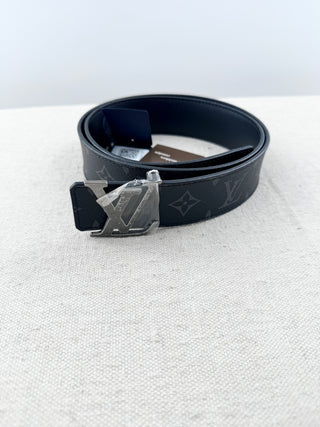 Louis Vuitton initiales 40 mm reversible logo belt, 85 cm / 34 inch