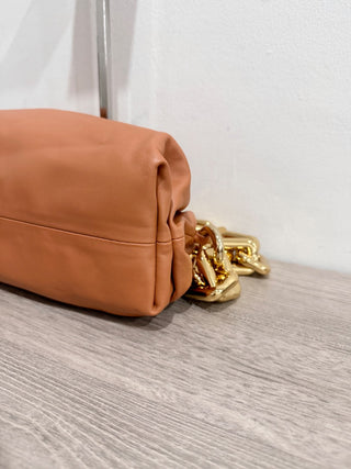Bottega Veneta chunky chain pouch leather bag