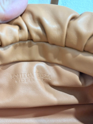 Bottega Veneta chunky chain pouch leather bag