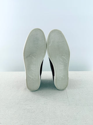 Gucci high top logo embossed leather sneakers, 39.5