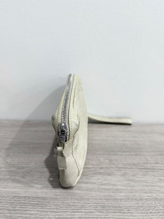 Balenciaga classic clip M clutch pouch leather