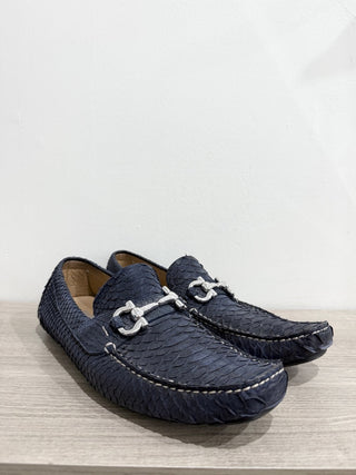 Ferragamo men python leather texture gancini loafers, 8.5