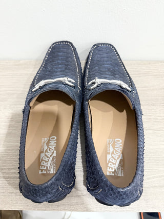 Ferragamo men python leather texture gancini loafers, 8.5