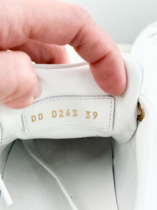 Louis Vuitton time out leather sneaker, 39