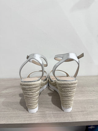 NWT Stuart Weitzman Catalina Espadrille Wedge Sandals Silver Leather Womens US 9