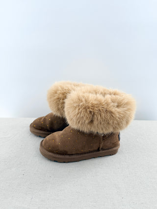 Monnalisa girls fur-cuff winter boots featuring oversized plush fur cuffs, and sparkling crystal embellishments, 31