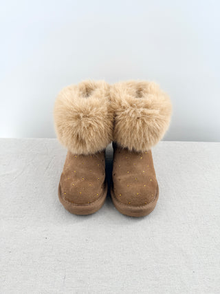 Monnalisa girls fur-cuff winter boots featuring oversized plush fur cuffs, and sparkling crystal embellishments, 31
