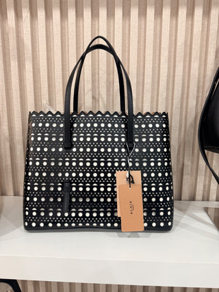 Alaia Le mina 32 leather laser cut shoulder bag