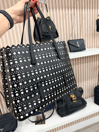 Alaia Le mina 32 leather laser cut shoulder bag