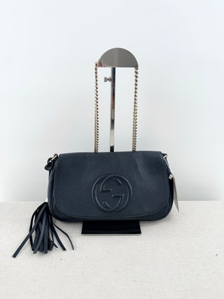 Gucci soho flap leather cross body bag with chain strap