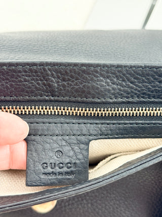 Gucci soho flap leather cross body bag with chain strap