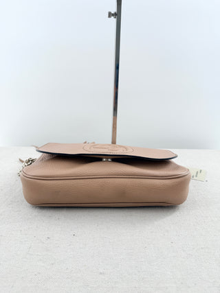 Gucci soho flap leather cross body bag with chain strap