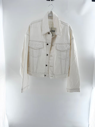 Same the perfect denim jacket crafted from premium rigid denim, features dropped shoulders, button-front closure, and flap chest pockets, XS/S