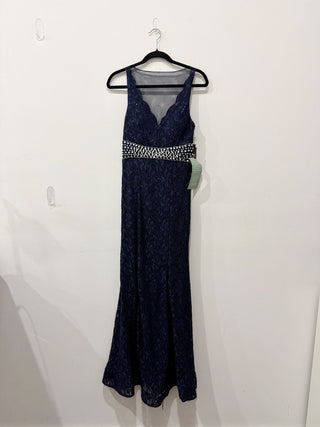 NWT My Michelle Lace Sequin Embellished Mermaid Long Gown Navy Women's Size 5/XS