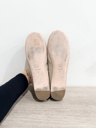 Miu Mu Lea Logo Leather Bow Slip On Ballet Flats Nude Cream Women's Size EU 37