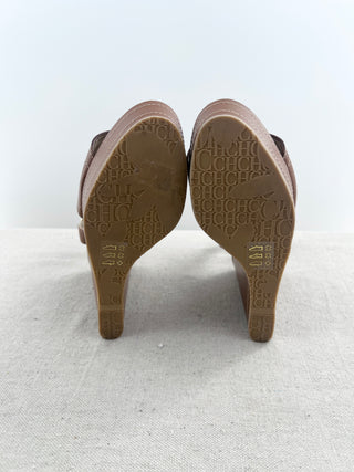 Carolina Herrera Tan Wedge with logo, 36