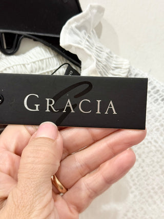 NWT Gracia Long Sleeve Ruffle High Neck Dot Texture Blouse White Women's Size M