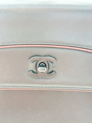 Chanel vintage leather flap shoulder bag "so black"