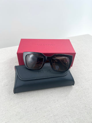 Valentino VA4097 oversized square sunglasses